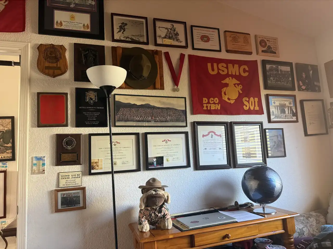 Art Hanging Exhibit Awards, Oceanside