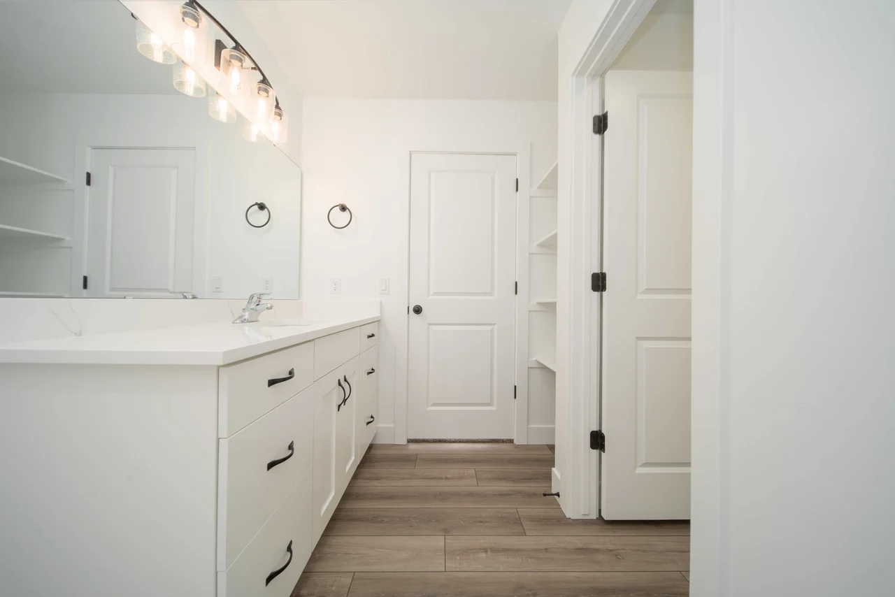 Bathroom Light Fixture Installation Baseboard Door Casing Painting Finishing Accessories