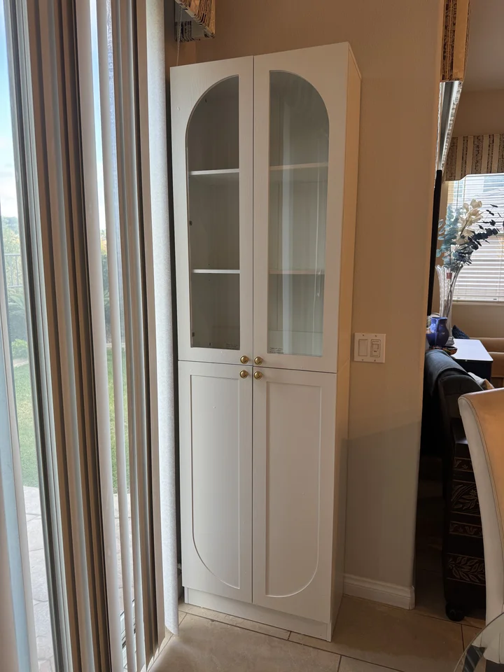 Curio Cabinet Assembly, Carlsbad