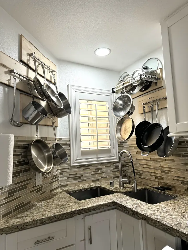 Kitchen Pot Racks, San Marcos