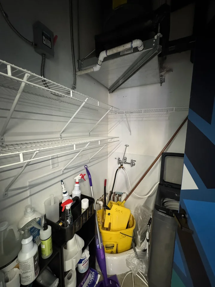 Wire Shelving Installation, Santa Monica